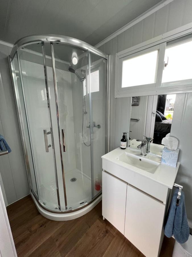 Raglan Seaview Cabin エクステリア 写真