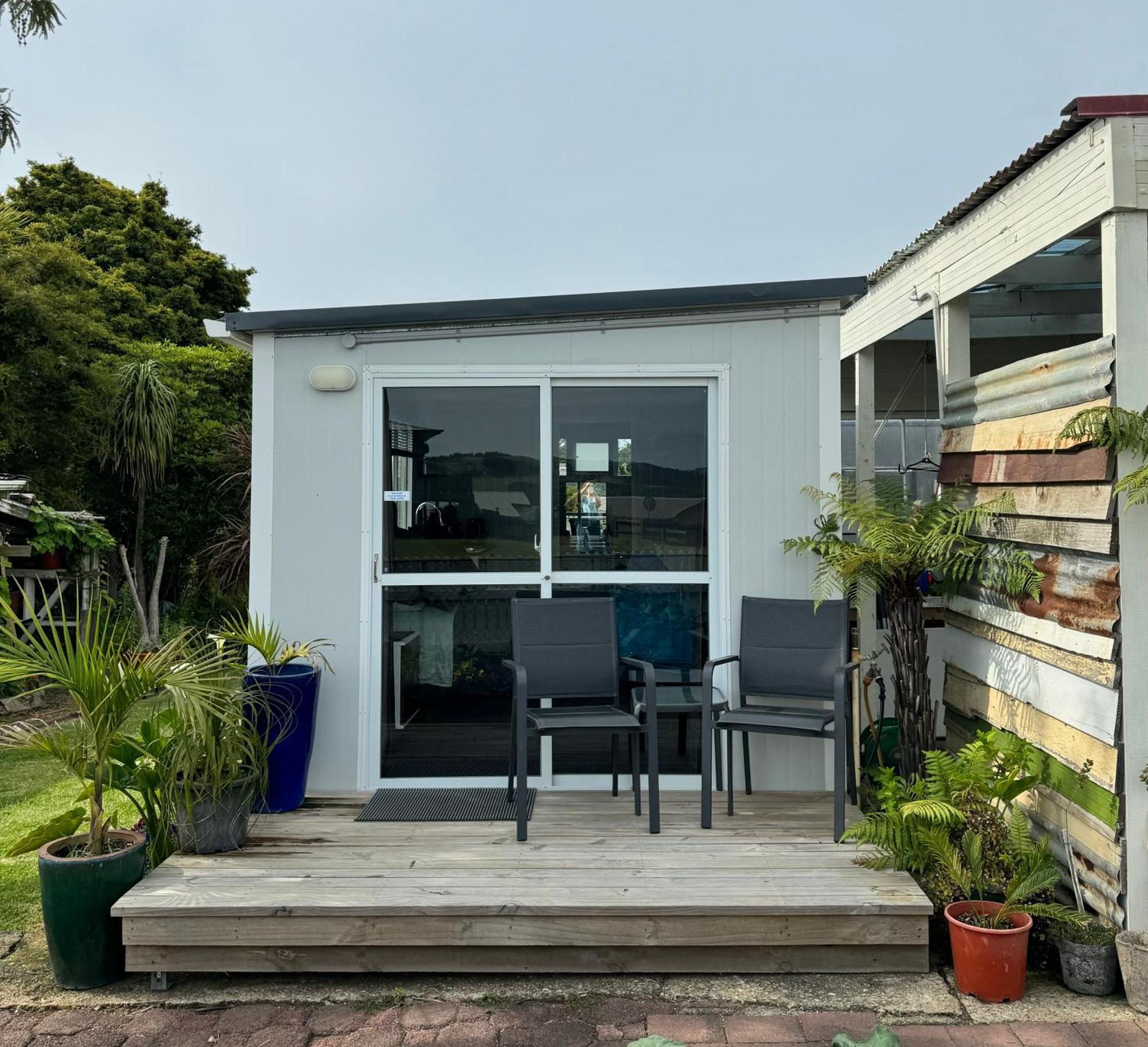 Raglan Seaview Cabin エクステリア 写真